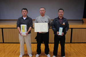 準優勝 (2)